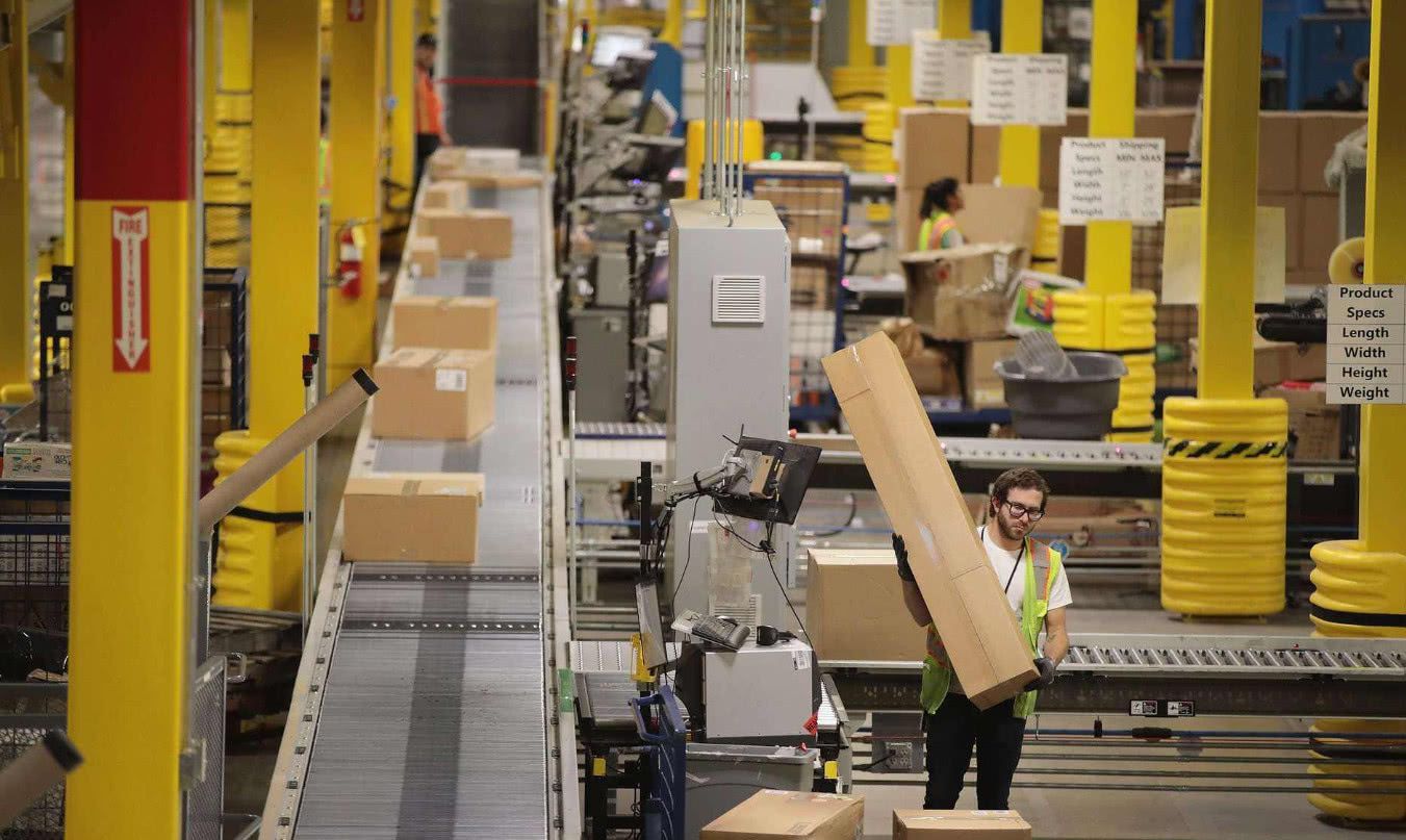 賣家賬戶陷進(jìn)禁用風(fēng)險(xiǎn)，亞馬遜系統(tǒng)再度遭吐槽！