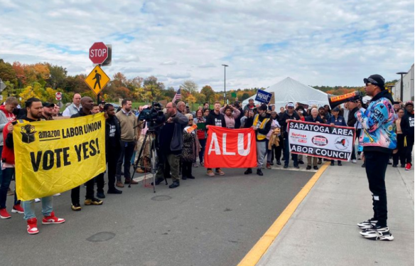 大反轉，紐約亞馬遜倉庫員工拒絕接受成立工會